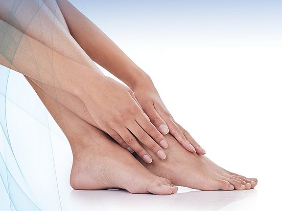 Pflegen Sie Ihre natürliche Schönheit bewusst: Im Ratgeber erfahren Sie Tipps für gepflegte Haut, Haare, Nägel und Anti-Aging.